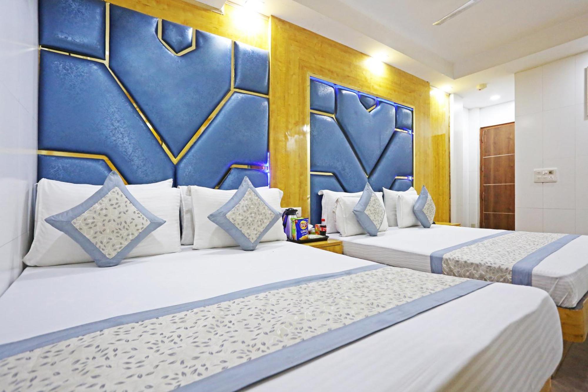 Hotel Preet Palace -5 Mints Walk From Nizamuddin Railway Station New Delhi Extérieur photo