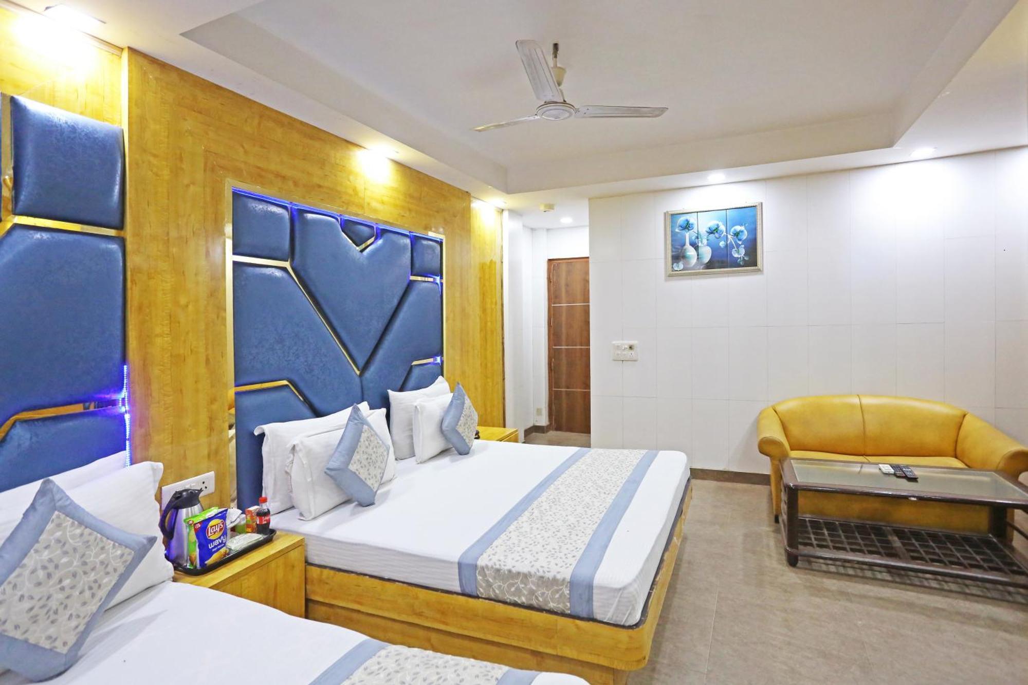 Hotel Preet Palace -5 Mints Walk From Nizamuddin Railway Station New Delhi Extérieur photo